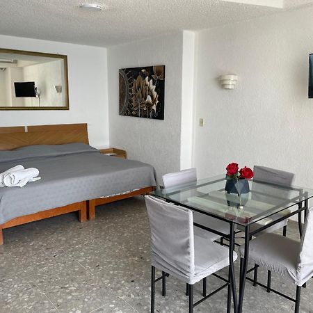 Bonita Suite Torres Gemelas อากาปุลโก ภายนอก รูปภาพ